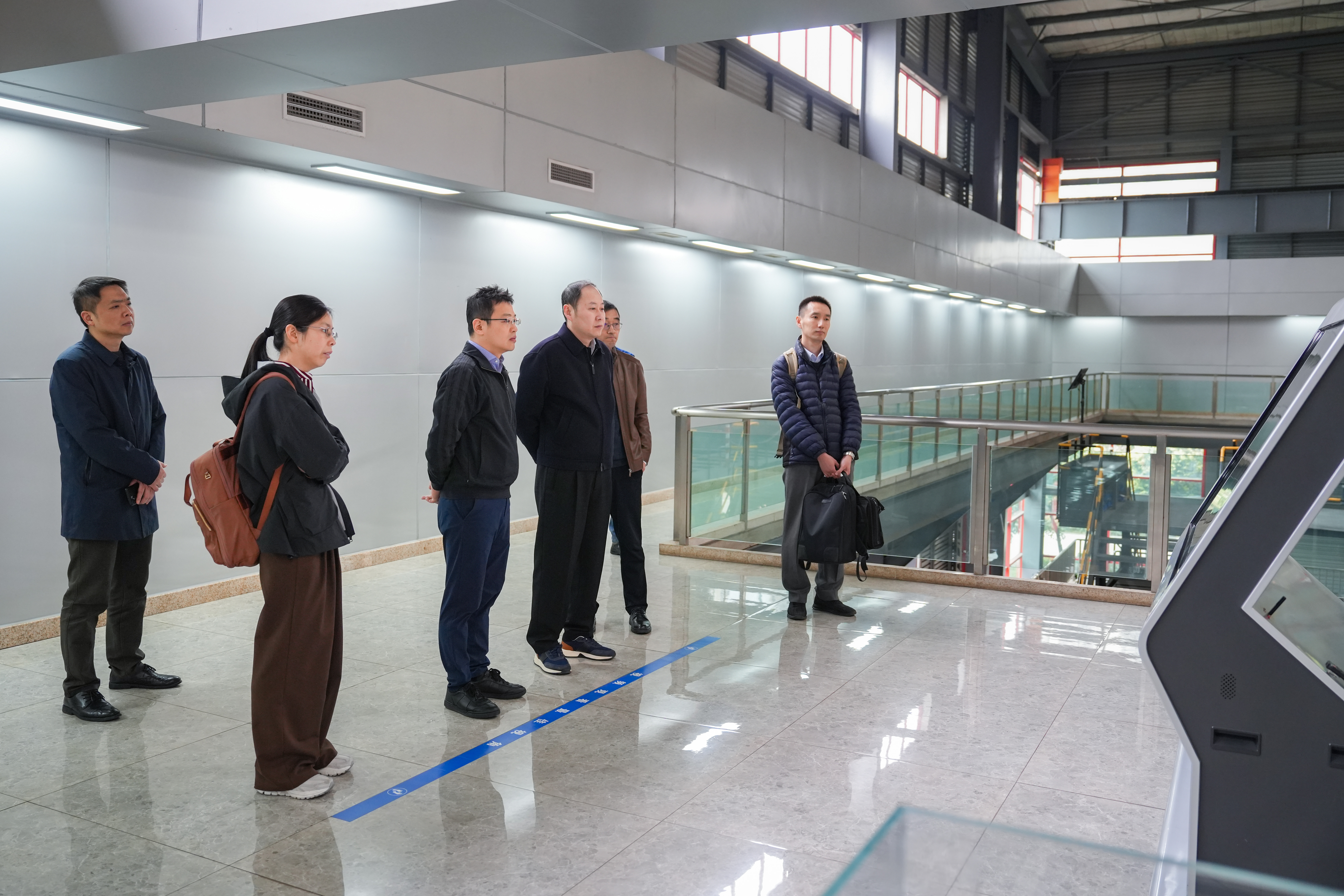中信环境党委委员、副总经理王松一行到Bsport体育环境集团考察交流